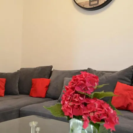 House Toni Tatil Evi Dol (Brac)