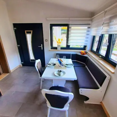 House Toni Dol (Brac)