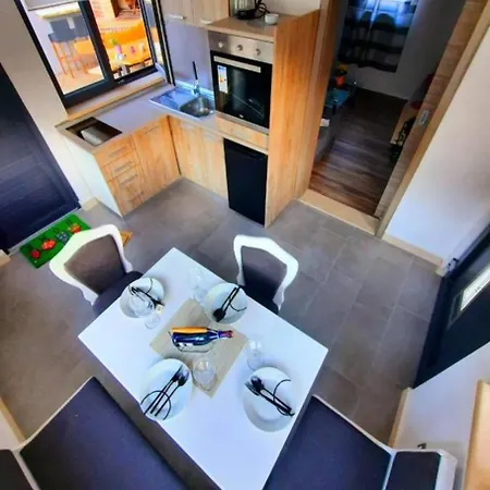House Toni Holiday home *